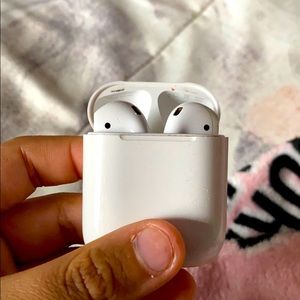 Air pods